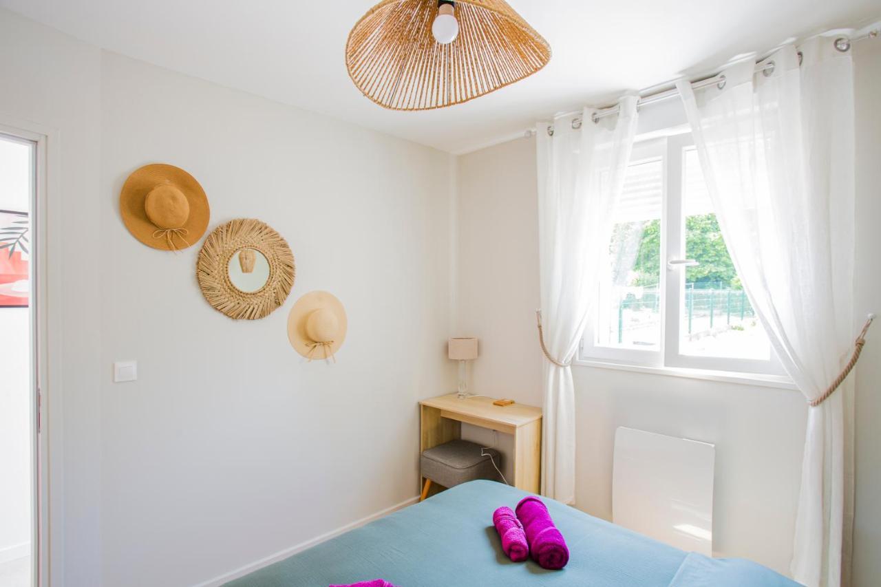 Appartement Ideal Pro & Couple - 2 Theme Boho Chic Rdc & Dandy 1er Etage - Quartier Calme - Jardin - Wifi Hd - Smart Tv - Parking Gratuit - Proche Centre & Transports - Ask