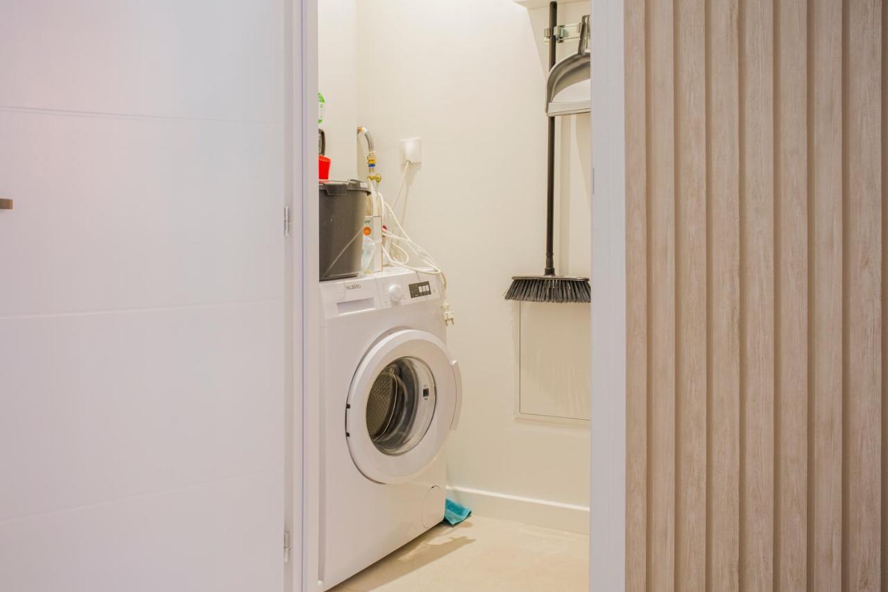 Appartement Ideal Pro & Couple - 2 Theme Boho Chic Rdc & Dandy 1er Etage - Quartier Calme - Jardin - Wifi Hd - Smart Tv - Parking Gratuit - Proche Centre & Transports - Ask