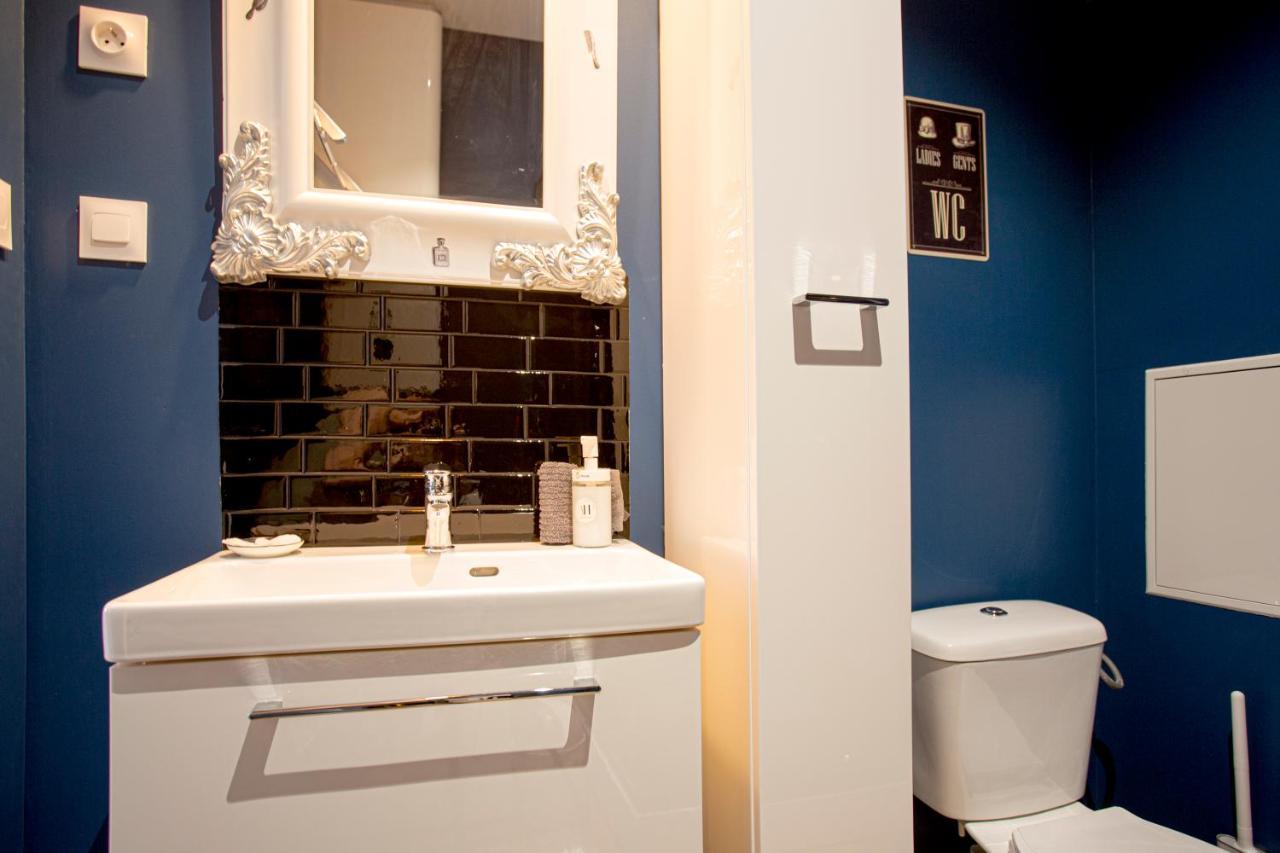 Ideal Pro & Couple - 2 Theme Boho Chic Rdc & Dandy 1er Etage - Quartier Calme - Jardin - Wifi Hd - Smart Tv - Parking Gratuit - Proche Centre & Transports - Ask Appartement Valenciennes