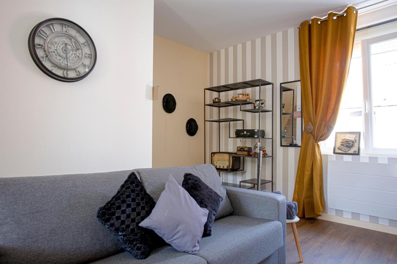 Boho Chic Duo: Tranquil Garden Retreat With Modern Comforts *